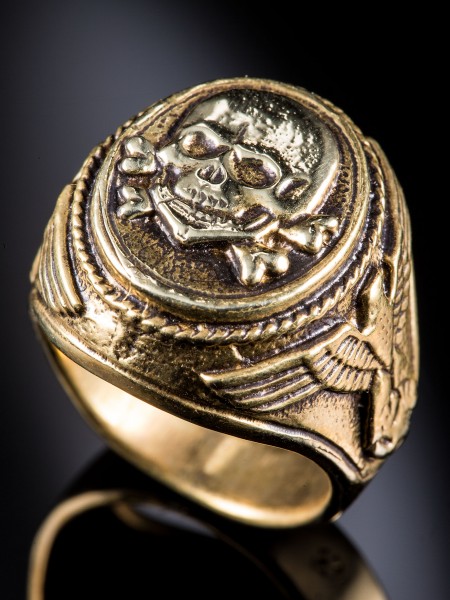 Totenkopf Ring – Brass