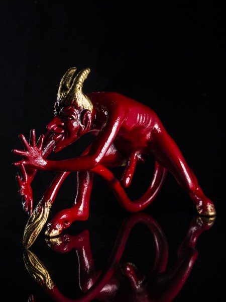 Cock a Snook Devil Mascot（赤）