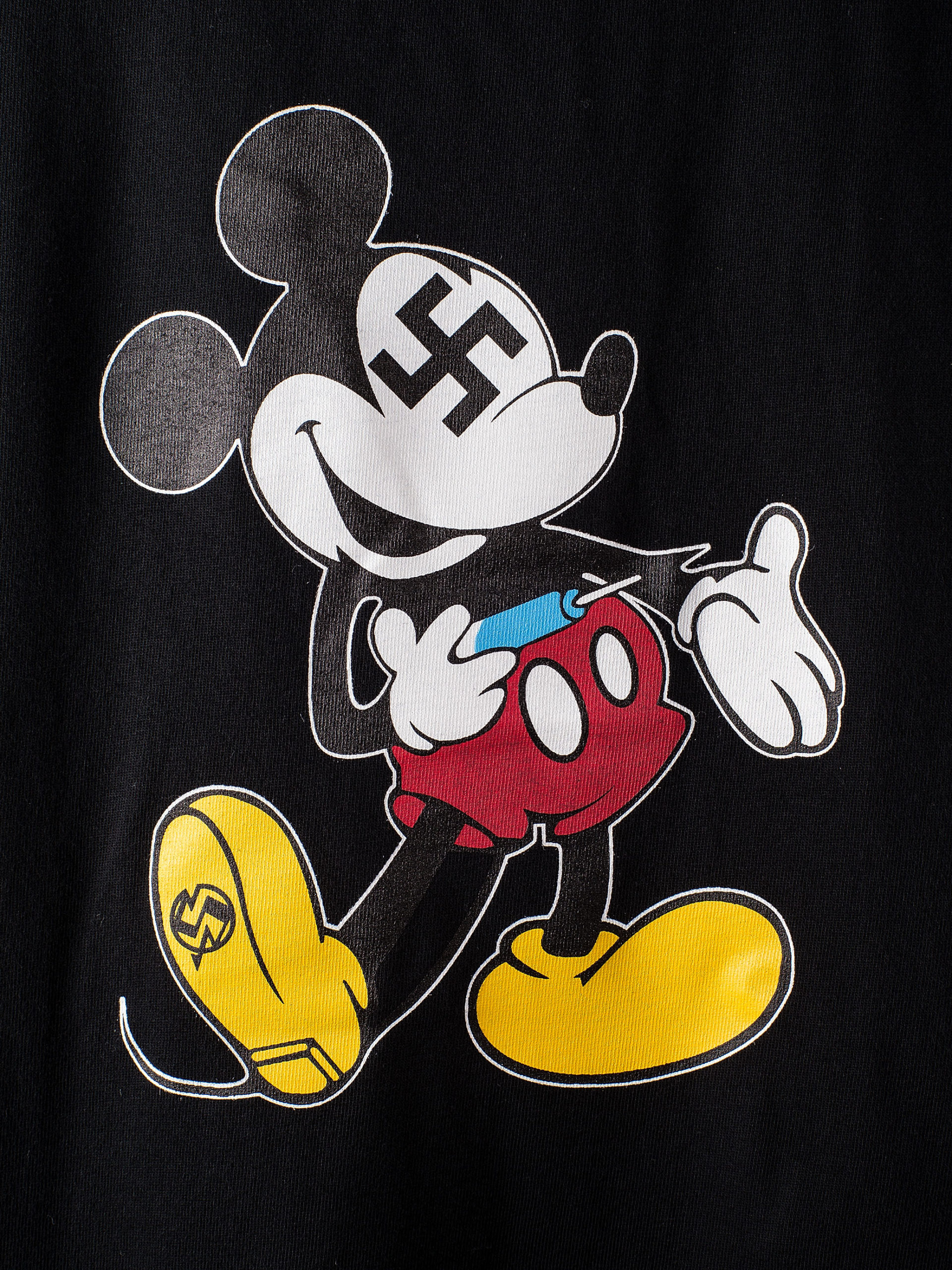 ヘロイン三木の黒のTシャツとTOKYO FUCKIN CITY Tシャツ入荷いたしました。