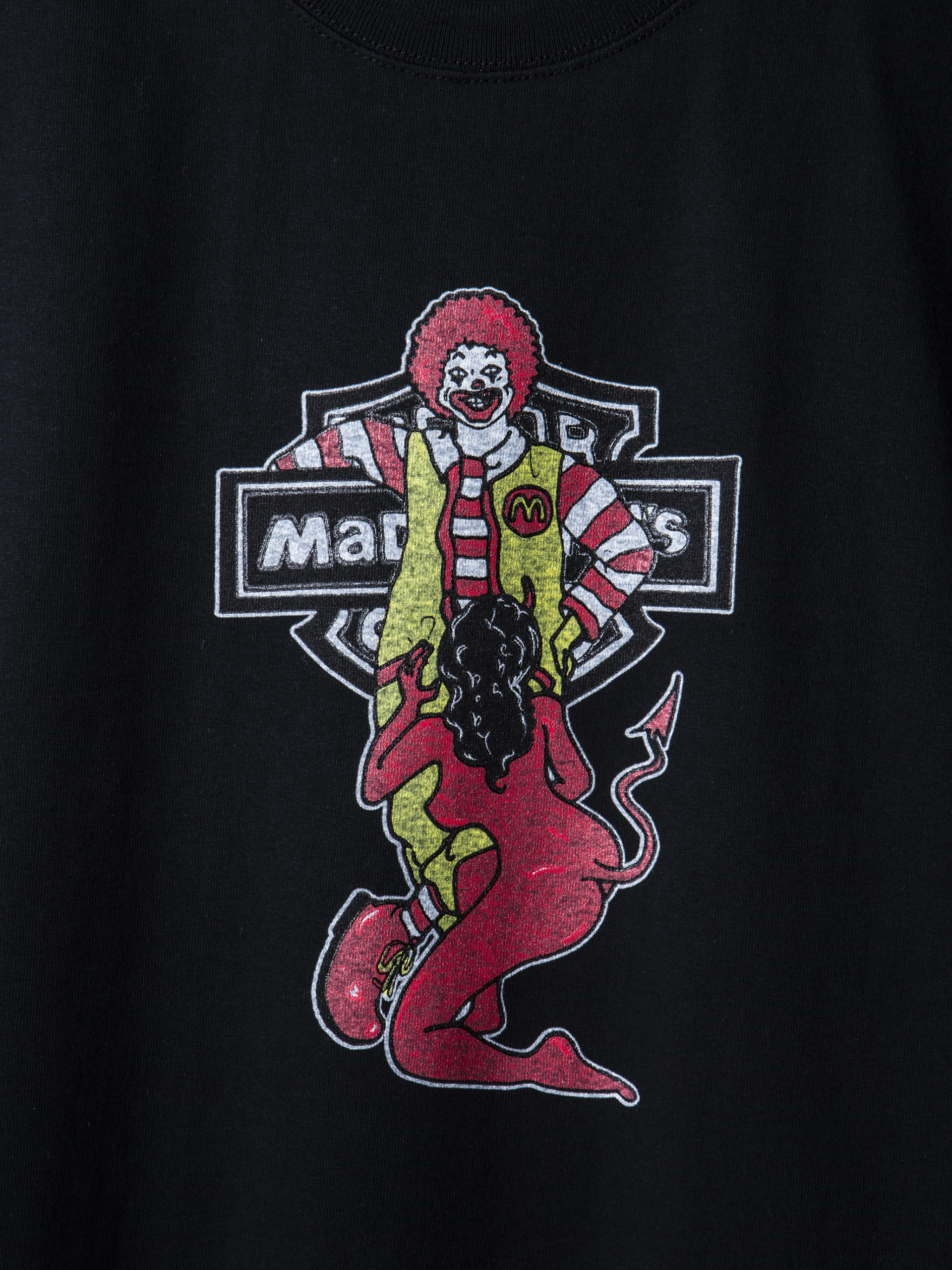 マッドナルド、新作ヘロイン三木さん、ハレンチ三木さんと三二ぃちゃん、Tシャツ3種類いました。